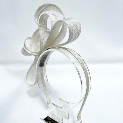 Margot Ivory Fascinator