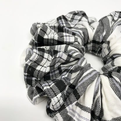 Agnes XL Scrunchie