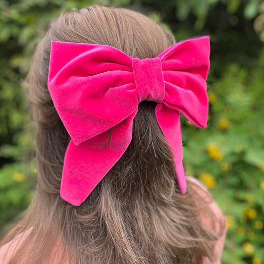 Lara Large Bow Clip