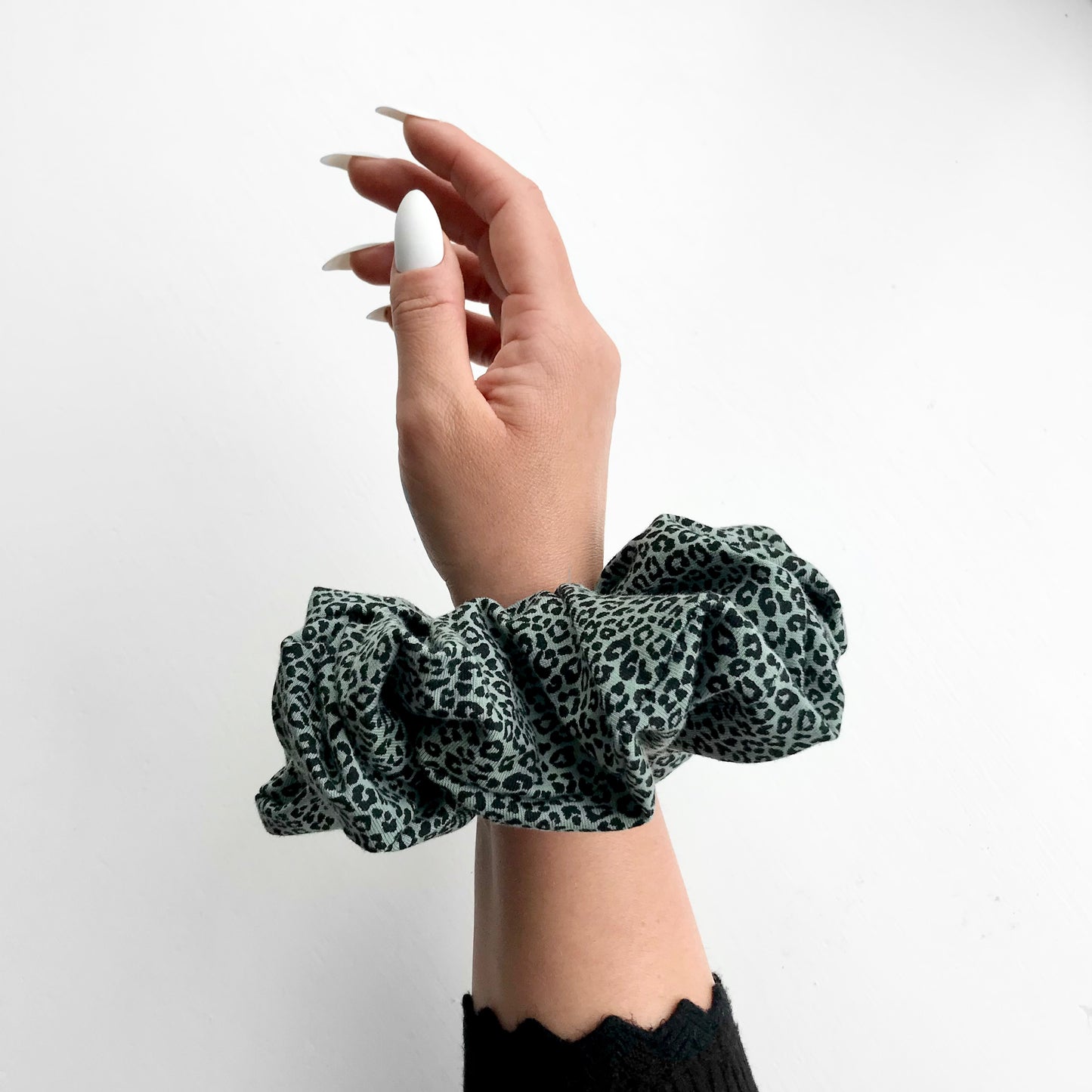 Candice XL Scrunchie